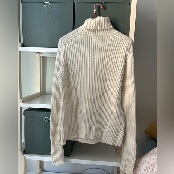 Jil Sander x Uniqlo Wide Ribbed Turtleneck Sweater - Picture 5 of 5